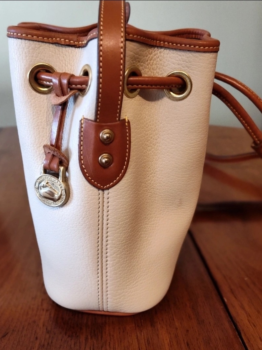 Dooney & Bourke White and Brown Leather Drawstring Bucket Bag - Picture 4 of 8